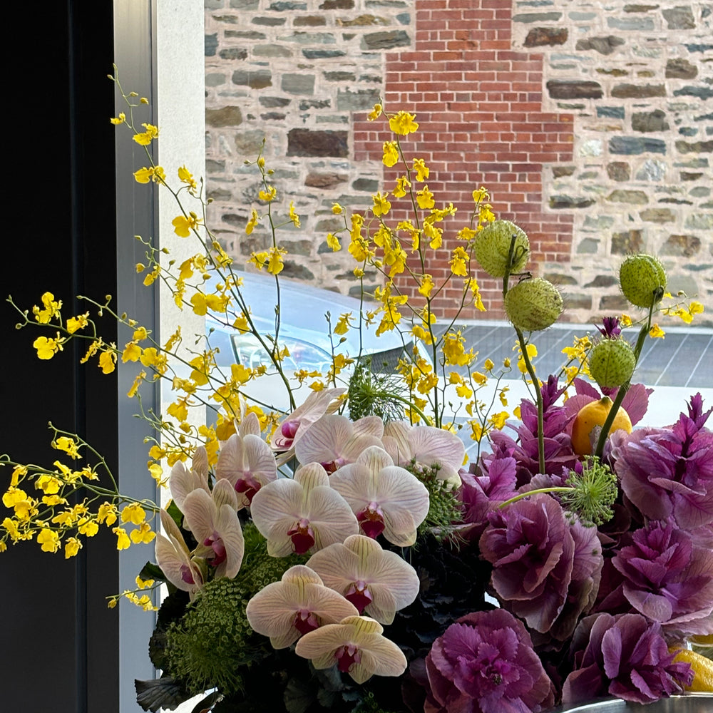 FLOWER BAR BY ONE RUNDLE
