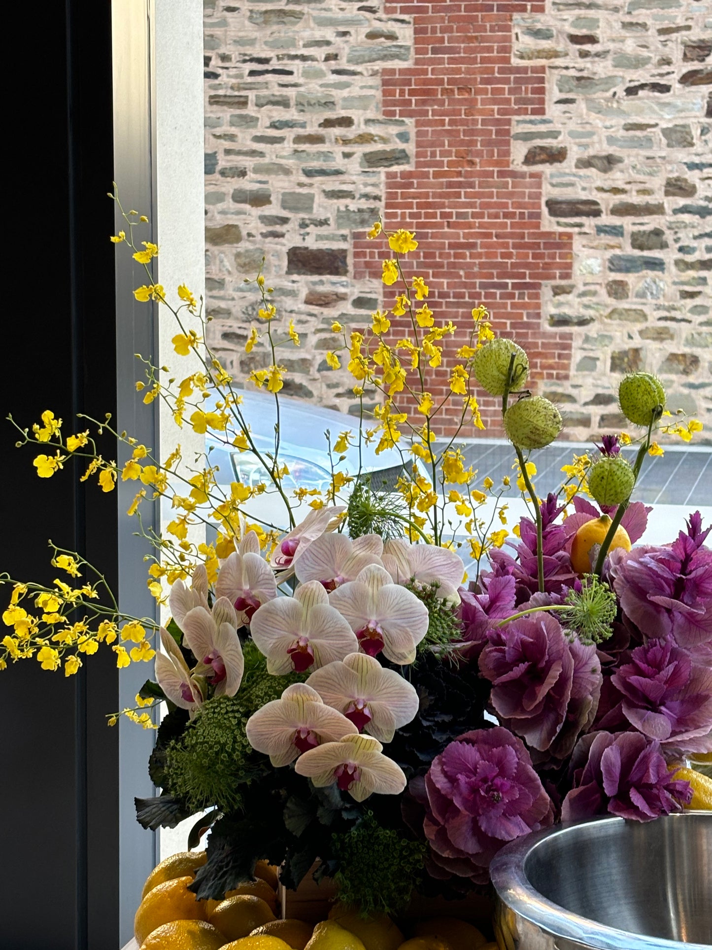 FLOWER BAR BY ONE RUNDLE