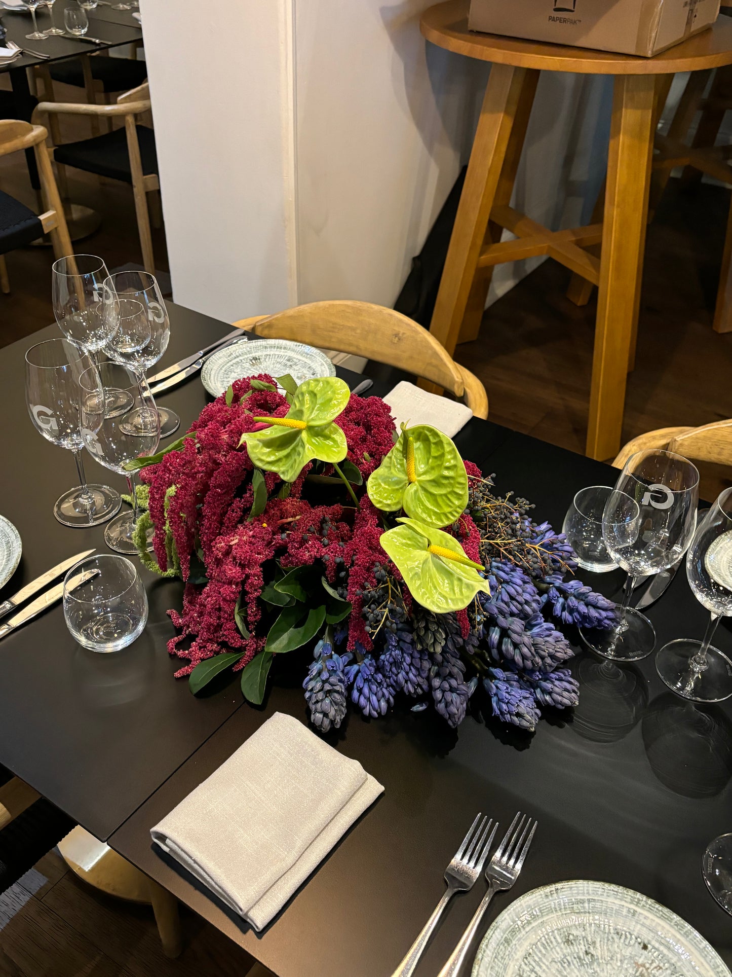 FLOWER BAR BY ONE RUNDLE