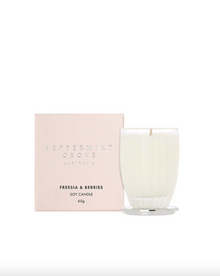  Freesia & Berries Small Candle